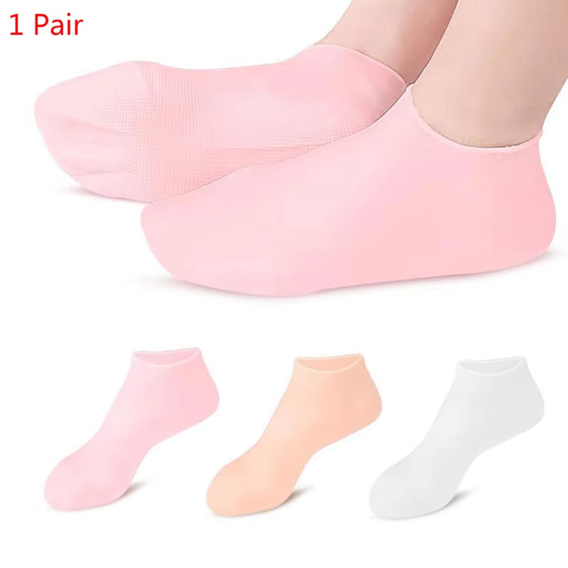 "Revitalize and Pamper Your Feet with Our Silicone Moisturizing Gel Heel Socks - Say Goodbye to Cracked Foot Skin and Cracking with This Spa-Like Feet Care Solution!"